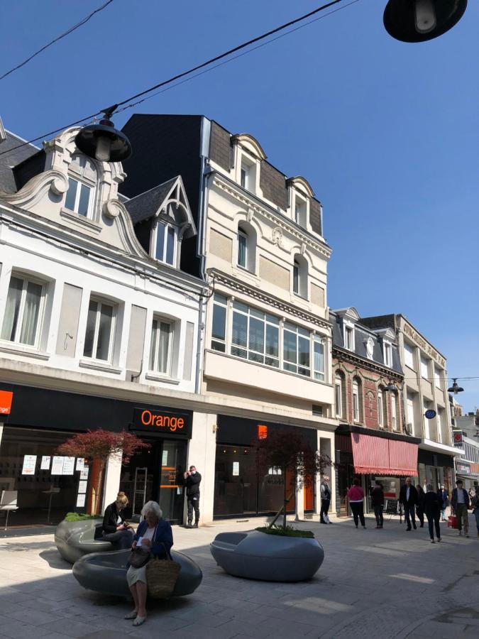 Apartamento Au Coeur du Marché Fécamp Exterior foto