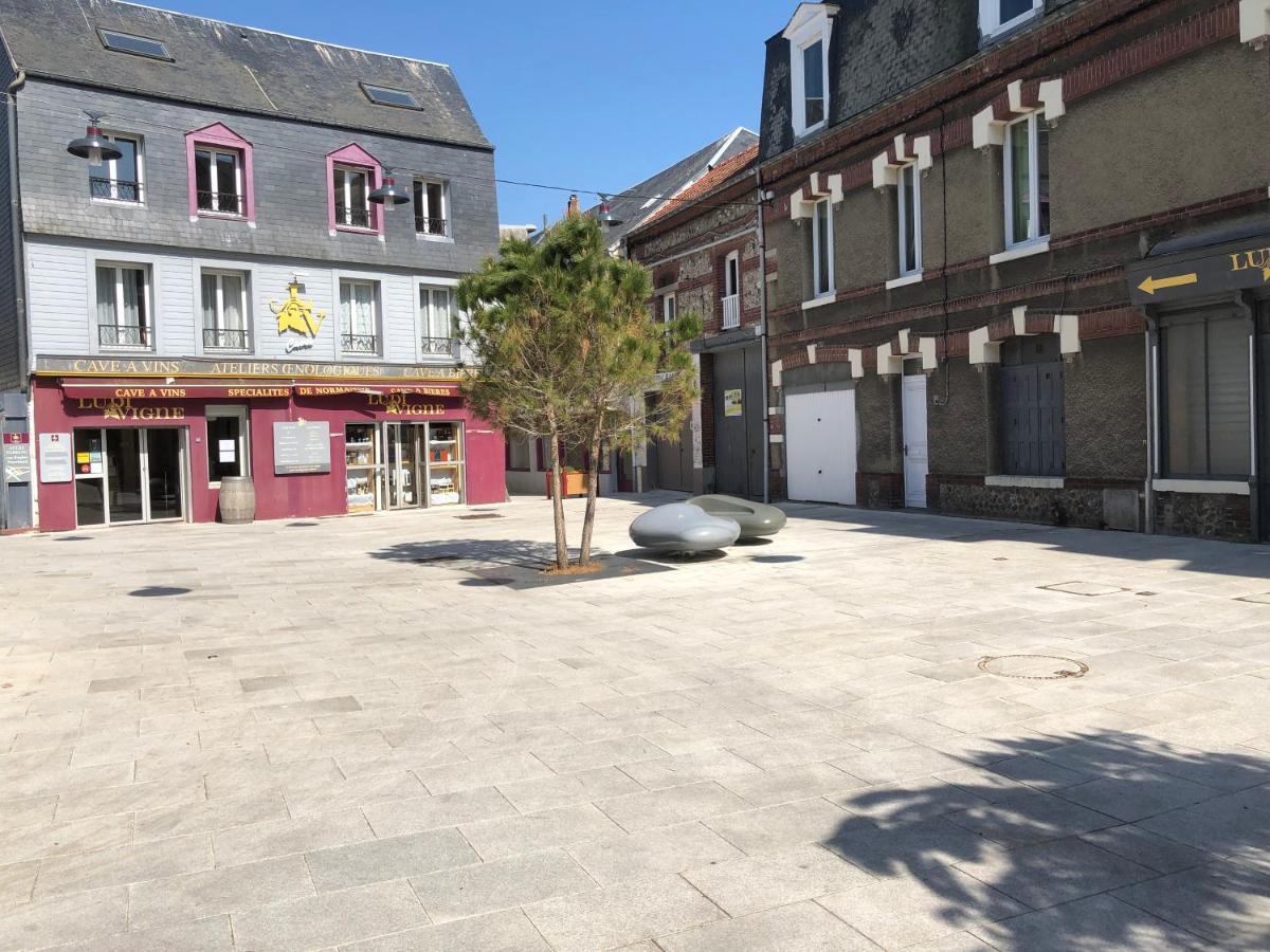 Apartamento Au Coeur du Marché Fécamp Exterior foto