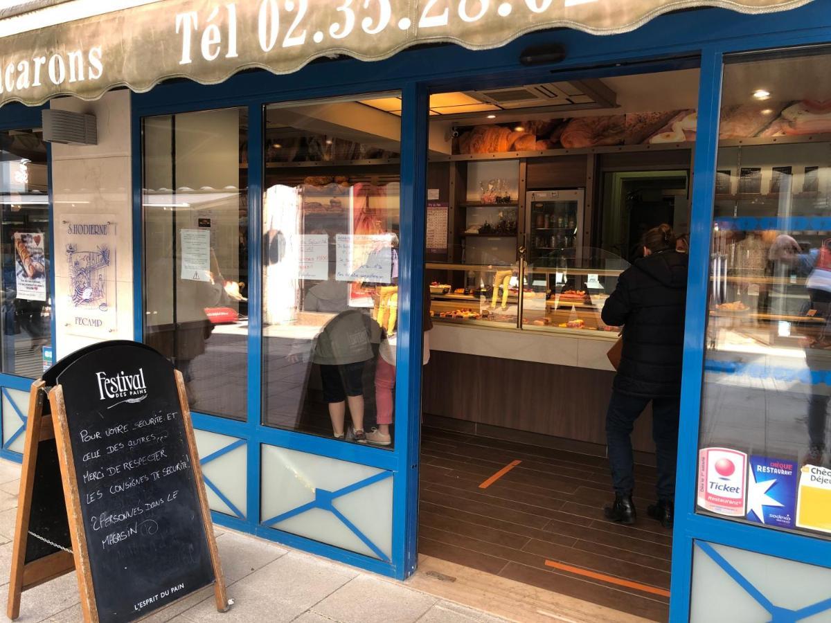 Apartamento Au Coeur du Marché Fécamp Exterior foto